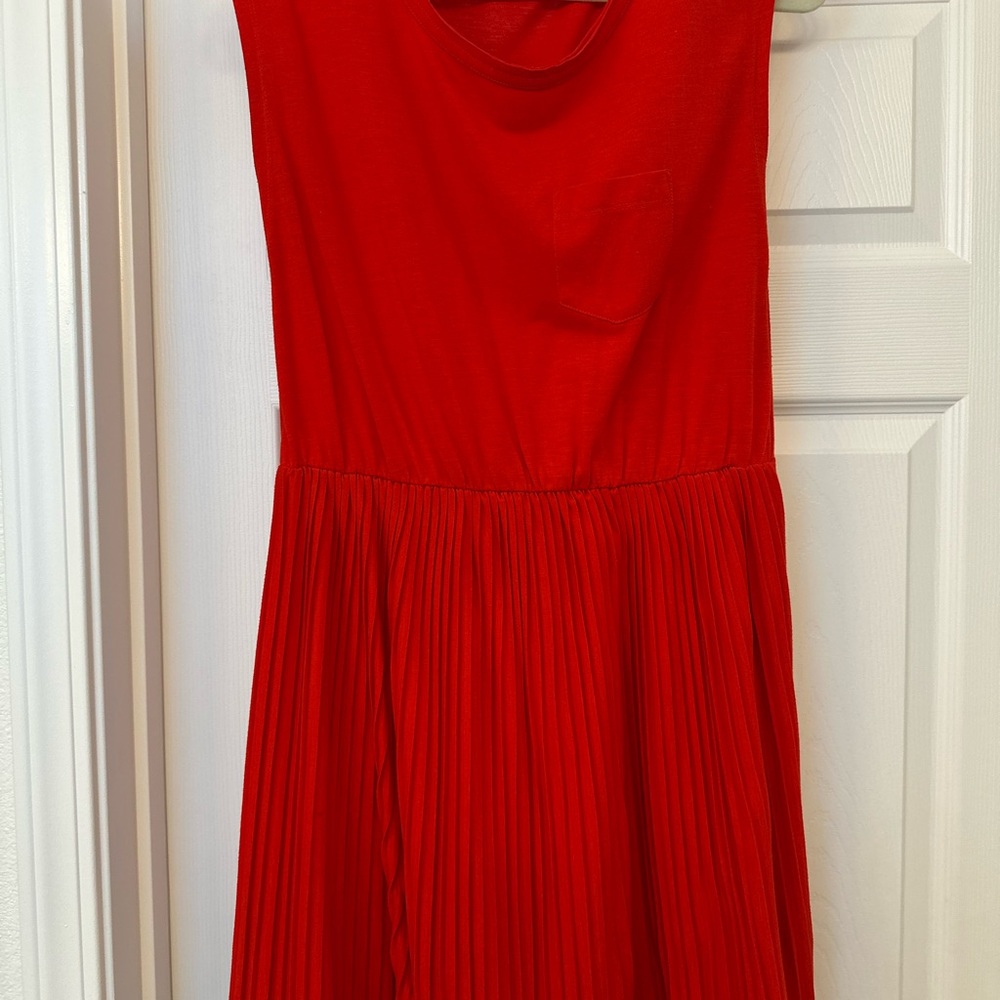 Red Pleated Skirt Dress - Casual Chic